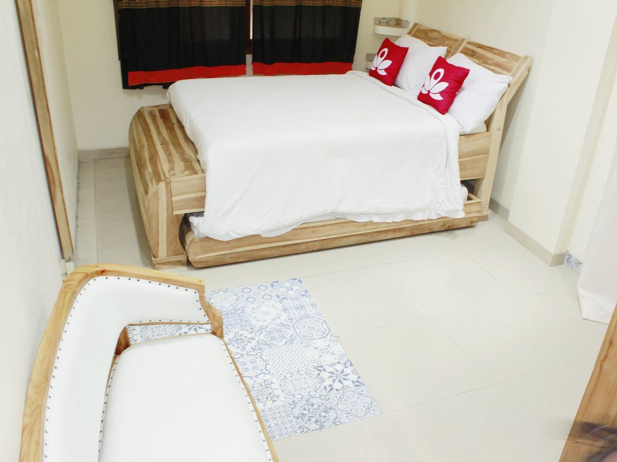 Zen Rooms Cassa Dua Pasteur Bandung Extérieur photo